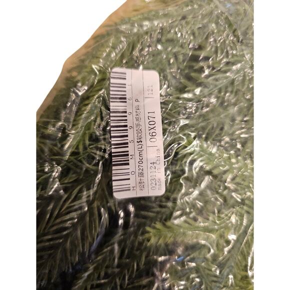 9 FT (270 CM)  Norfolk Pine Artificial Christmas Faux Greenery Garland wreath - Picture 5 of 6